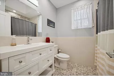 327 Leverington Avenue, Philadelphia, PA 19128 - Photo 14