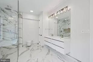108 N Van Pelt St, Philadelphia, PA 19103 - Photo 22