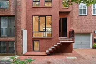 108 N Van Pelt St, Philadelphia, PA 19103 - Photo 32