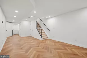 108 N Van Pelt St, Philadelphia, PA 19103 - Photo 24