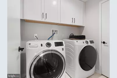 3033 Bridgeview Walk #3G, Philadelphia, PA 19125 - Photo 12