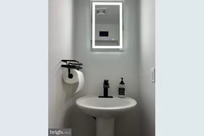 837 N 4th Street, Philadelphia, PA 19123 - Photo 6