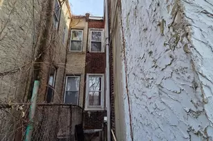 872 N 46th St, Philadelphia, PA 19139 - Photo 10