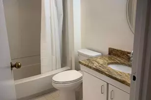 200 Lombard St, Philadelphia, PA 19147 - Photo 8