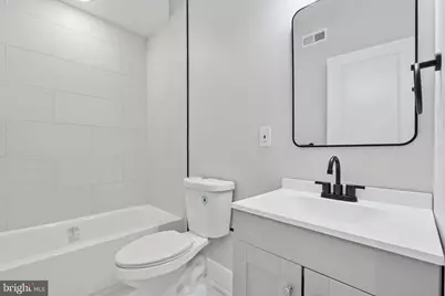 518 W Susquehanna Avenue, Philadelphia, PA 19122 - Photo 22