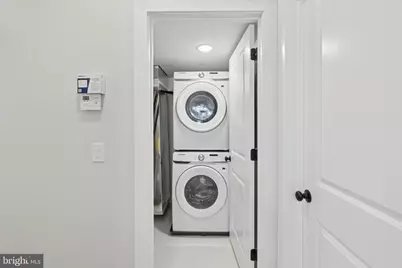 518 W Susquehanna Avenue, Philadelphia, PA 19122 - Photo 46