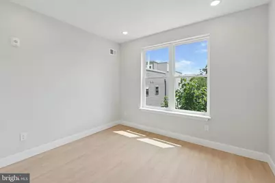 518 W Susquehanna Avenue, Philadelphia, PA 19122 - Photo 56