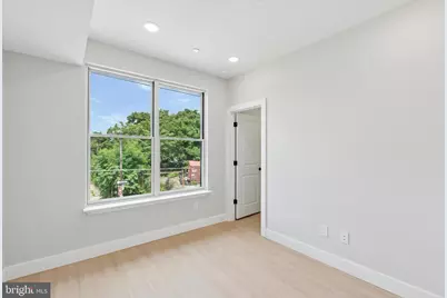 518 W Susquehanna Avenue, Philadelphia, PA 19122 - Photo 40