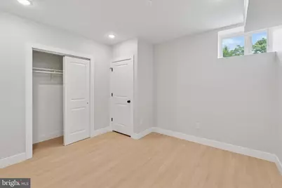 518 W Susquehanna Avenue, Philadelphia, PA 19122 - Photo 30