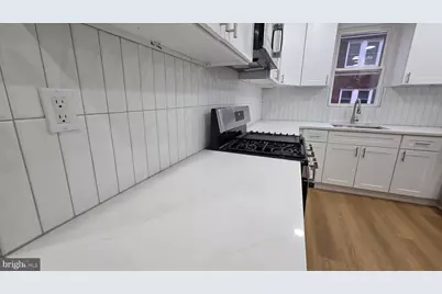 560 E Carver Street, Philadelphia, PA 19120 - Photo 10