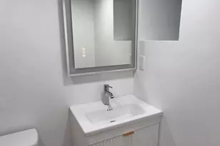 560 E Carver St, Philadelphia, PA 19120 - Photo 16