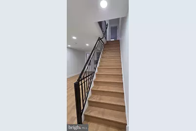 560 E Carver Street, Philadelphia, PA 19120 - Photo 18