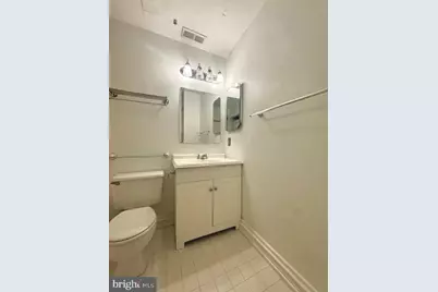 315 New Street #120, Philadelphia, PA 19106 - Photo 8