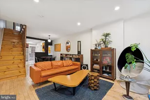 2540 Collins St, Philadelphia, PA 19125 - Photo 2