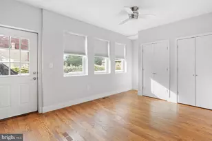 924 S 11th St, Philadelphia, PA 19147 - Photo 16