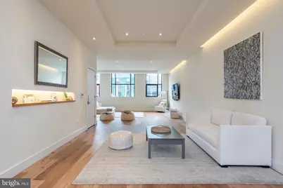 725 Chestnut Street #2, Philadelphia, PA 19106 - Photo 4