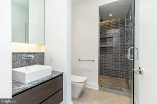 725 Chestnut St, Philadelphia, PA 19106 - Photo 26