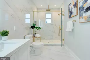 1019 E Palmer St, Philadelphia, PA 19125 - Photo 32