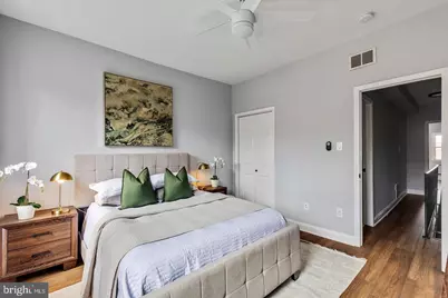 1553 S Woodstock Street, Philadelphia, PA 19146 - Photo 8