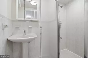 8942 Haven Pl, Philadelphia, PA 19152 - Photo 16