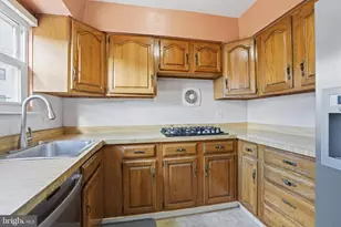 8942 Haven Pl, Philadelphia, PA 19152 - Photo 4