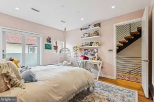 206 N 22nd St, Philadelphia, PA 19103 - Photo 26