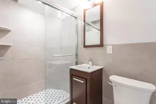 542 Pierce St, Philadelphia, PA 19148 - Photo 30