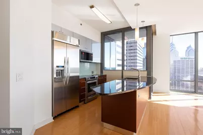 2101 Market Street #4205, Philadelphia, PA 19103 - Photo 10