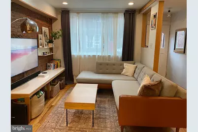 1221 S Warnock Street, Philadelphia, PA 19147 - Photo 2