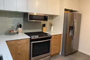 1221 S Warnock St, Philadelphia, PA 19147 - Photo 8