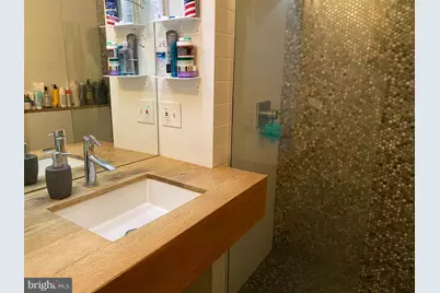 1221 S Warnock Street, Philadelphia, PA 19147 - Photo 18