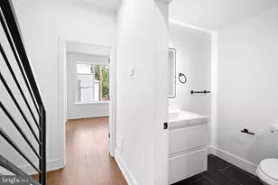 2650 Earp St, Philadelphia, PA 19146 - Photo 32