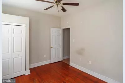 1611 W Susquehanna Avenue, Philadelphia, PA 19121 - Photo 12