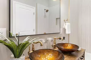 109 Watkins St, Philadelphia, PA 19148 - Photo 20