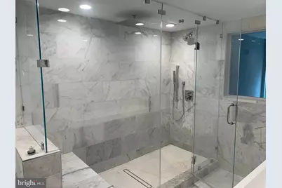 31 Saint James Court #35, Philadelphia, PA 19106 - Photo 8