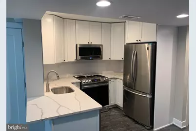 31 Saint James Court #35, Philadelphia, PA 19106 - Photo 10