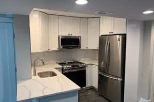 31 St James Ct, Philadelphia, PA 19106 - Photo 10