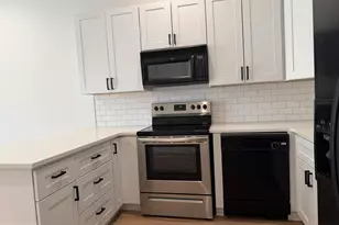 1151 N 3rd St, Philadelphia, PA 19123 - Photo 2