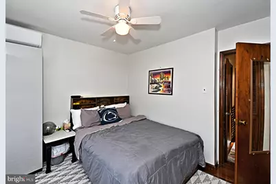 2836 S Sydenham Street, Philadelphia, PA 19145 - Photo 6