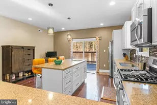 286 Parker Ave, Philadelphia, PA 19128 - Photo 16