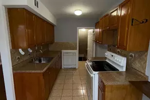 6303 Langdon St, Philadelphia, PA 19111 - Photo 18