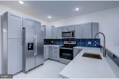 2006 N Front Street, Philadelphia, PA 19122 - Photo 10