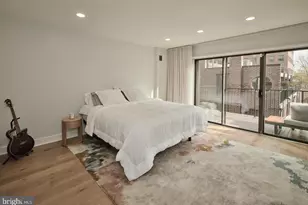 18 St James Ct, Philadelphia, PA 19106 - Photo 16