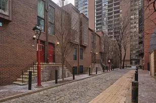 18 St James Ct, Philadelphia, PA 19106 - Photo 2