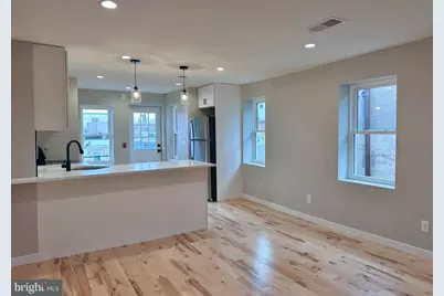 2821 W Girard Avenue #3RD FLOOR, Philadelphia, PA 19130 - Photo 4