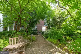 22 S Front St, Philadelphia, PA 19106 - Photo 18