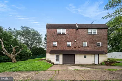 358 Tomlinson Terrace, Philadelphia, PA 19116 - Photo 2