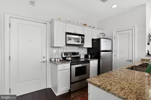 201-59 N 8th St, Philadelphia, PA 19106 - Photo 6