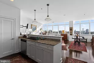 201-59 N 8th St, Philadelphia, PA 19106 - Photo 2