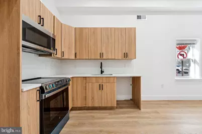 2424 W Thompson Street, Philadelphia, PA 19121 - Photo 4